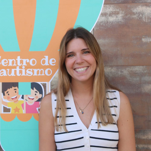 Rocío — Terapeuta especialista en Autismo y Atención Temprana, Certificada en el Modelo Denver (ESDM)
